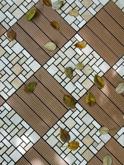Stone INterlocking Deck Tile